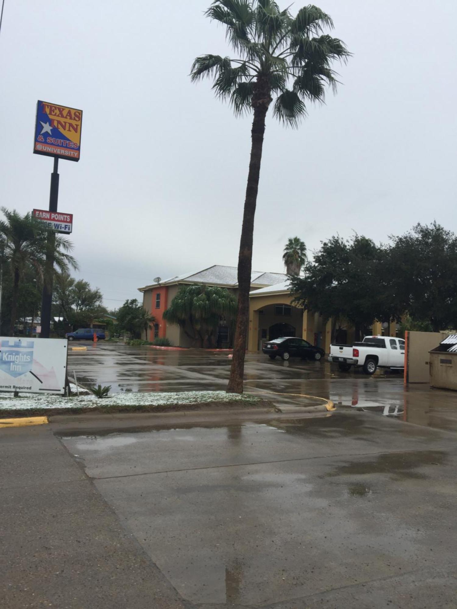 Texas Inn And Suites City Center At University Dr. Edinburg Zewnętrze zdjęcie